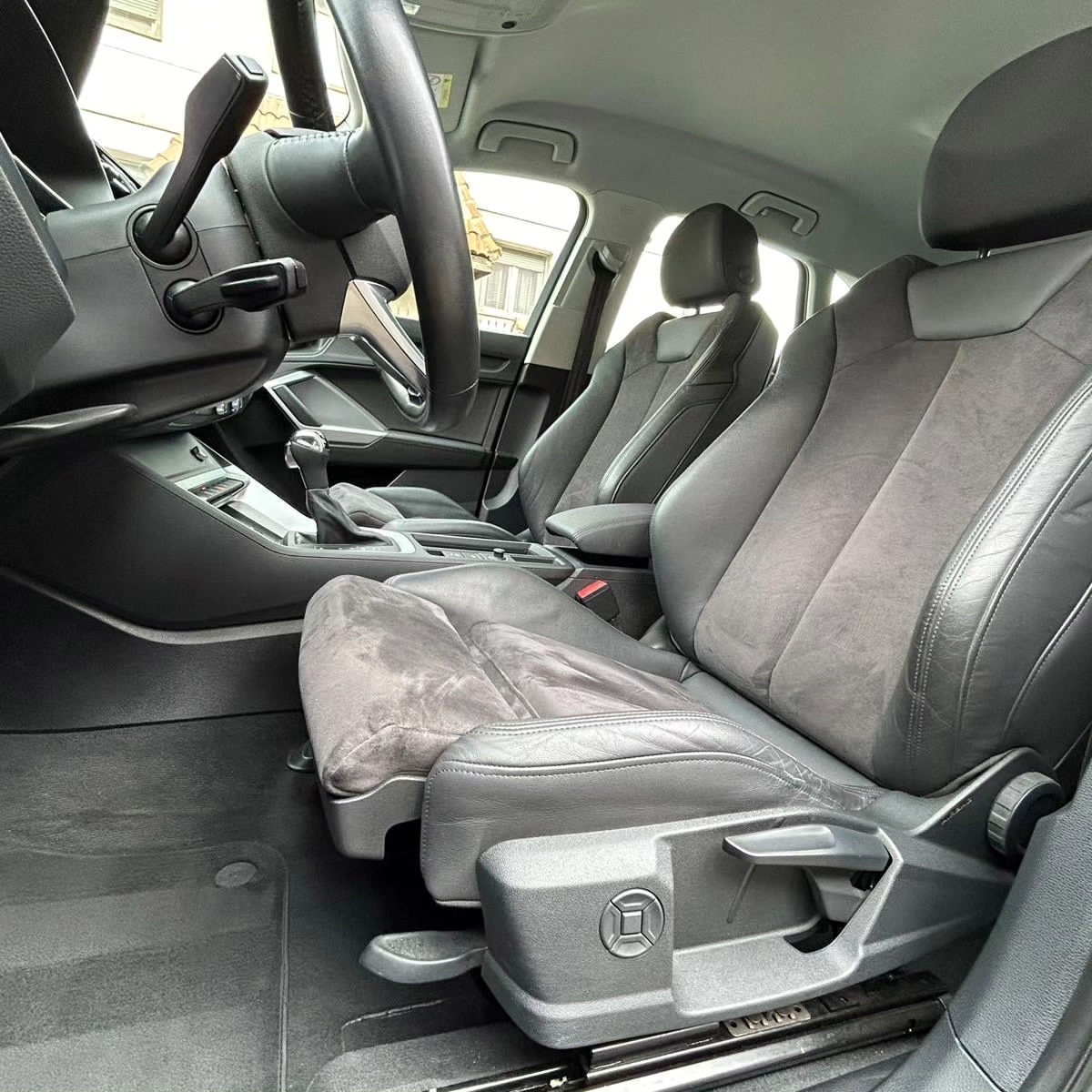 Audi Q3 — foto 6