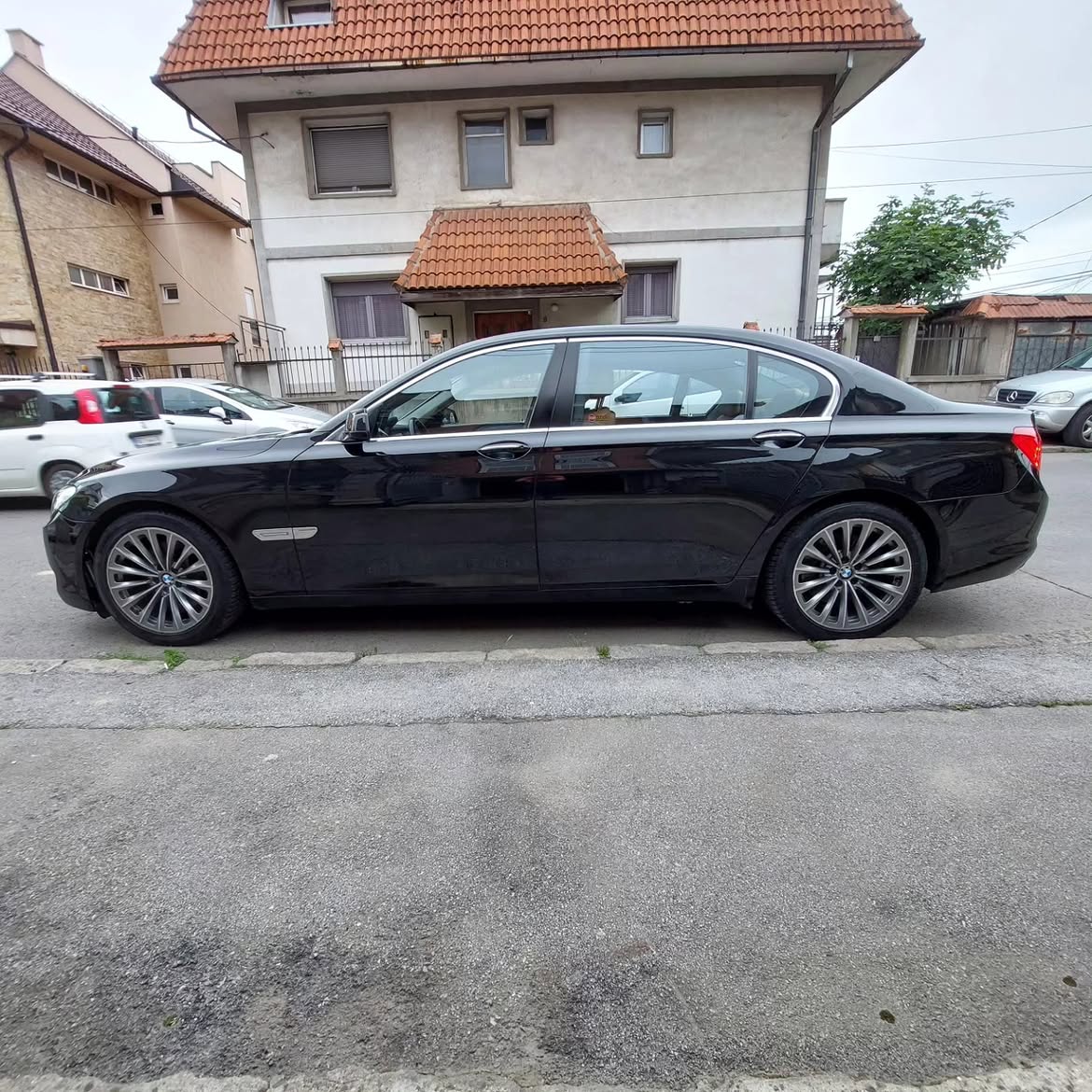 BMW Serija 7 — foto 2
