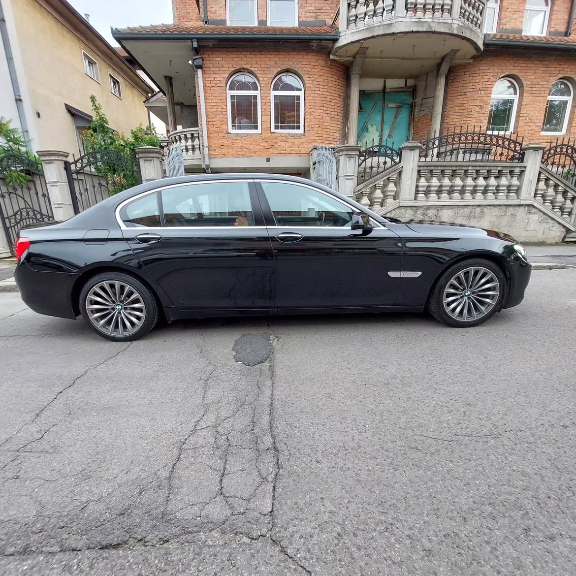 BMW Serija 7 — foto 4