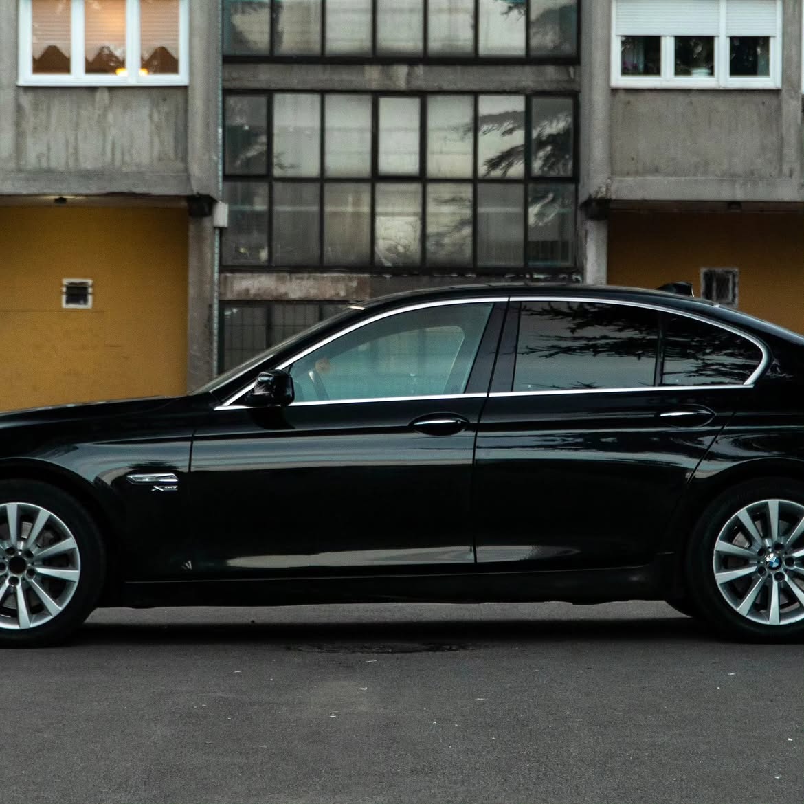 BMW F10 — foto 2