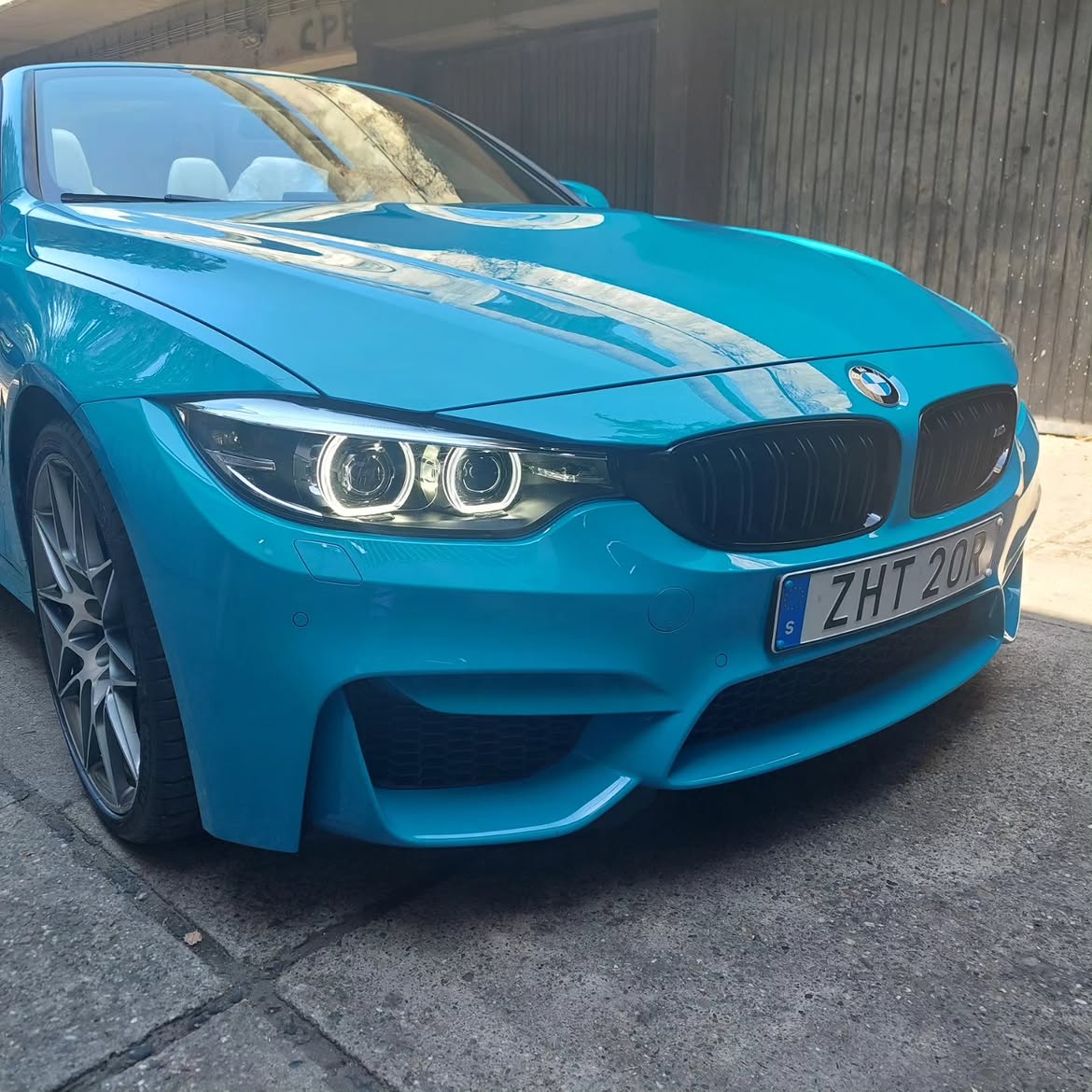 BMW M4 — foto 1